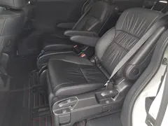 2022 Honda Odyssey 2.0L e:HEV, белый — фото 11