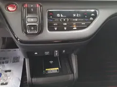 2022 Honda Odyssey 2.0L e:HEV, белый — фото 16