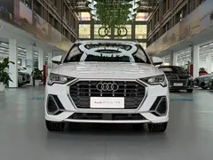 2021 Audi Q3 35 TFSI Sport, белый — фото 4