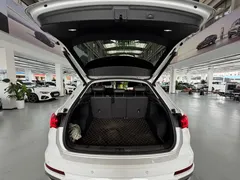 2021 Audi Q3 35 TFSI Sport, белый — фото 11