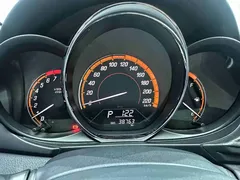 2022 Toyota Yaris L Zhixuan X 1.5L CVT Leading Plus, белый — фото 13