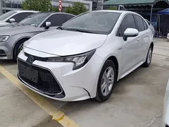 2019 Toyota Levin 1.8H Hybrid E-CVT Luxury, белый — фото 1