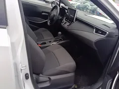 2019 Toyota Levin 1.8H Hybrid E-CVT Luxury, белый — фото 8