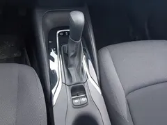 2019 Toyota Levin 1.8H Hybrid E-CVT Luxury, белый — фото 16
