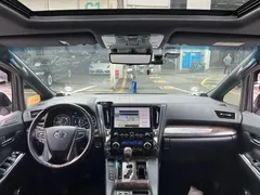 2021 Toyota Vellfire Hybrid 2.5L HV Premium, белый — фото 5