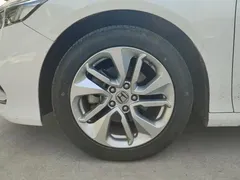 2018 Honda Accord 260TURBO Luxury, белый — фото 6