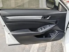 2018 Honda Accord 260TURBO Luxury, белый — фото 7
