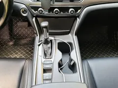2018 Honda Accord 260TURBO Luxury, белый — фото 16