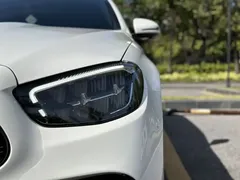 2021 Mercedes-Benz E-Class E 300 L Sport Luxury, белый — фото 14