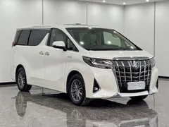 2021 Toyota Alphard Hybrid 2.5L Premium, белый — фото 3