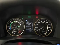 2021 Toyota Alphard Hybrid 2.5L Premium, белый — фото 7