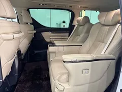2021 Toyota Alphard Hybrid 2.5L Premium, белый — фото 11