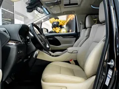 2021 Toyota Alphard Hybrid 2.5L Luxury, чёрный — фото 29