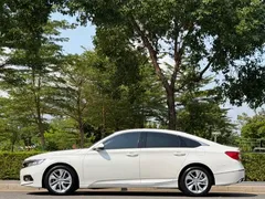 2018 Honda Accord 260TURBO Elite, белый — фото 7