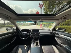 2018 Honda Accord 260TURBO Elite, белый — фото 12
