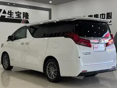 2020 Toyota Alphard 2.5L Hybrid Premium, белый — фото 4