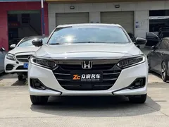2022 Honda Accord 260TURBO Premium, белый — фото 2