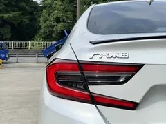 2022 Honda Accord 260TURBO Premium, белый — фото 6