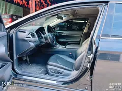 2021 Toyota Camry 2.0G Luxury, чёрный — фото 2