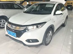 2020 Honda Vezel 1.5L CVT Elite, белый — фото 1