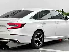 2022 Honda Accord 260TURBO Luxury, белый — фото 8