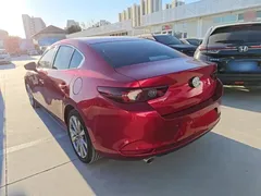 2021 Mazda 3 2.0L AT — фото 5