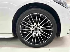 2023 Mercedes-Benz C-Class C 260 L Sport, белый — фото 33