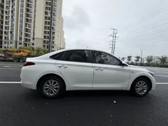 2020 Hyundai Elantra 1.6L AT GL, белый — фото 23