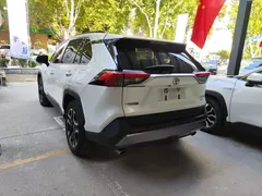 2021 Toyota RAV4 2.0L CVT 4WD Premium, белый — фото 12