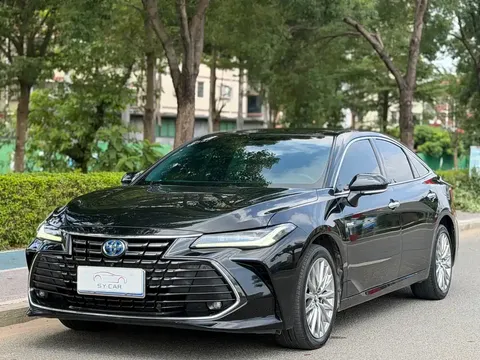 2023 Toyota Avalon Hybrid 2.5L XLE Premium