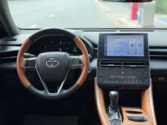 2023 Toyota Avalon Hybrid 2.5L XLE Premium, чёрный — фото 18