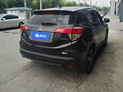 2022 Honda Vezel 1.5L CVT Elite, чёрный — фото 3