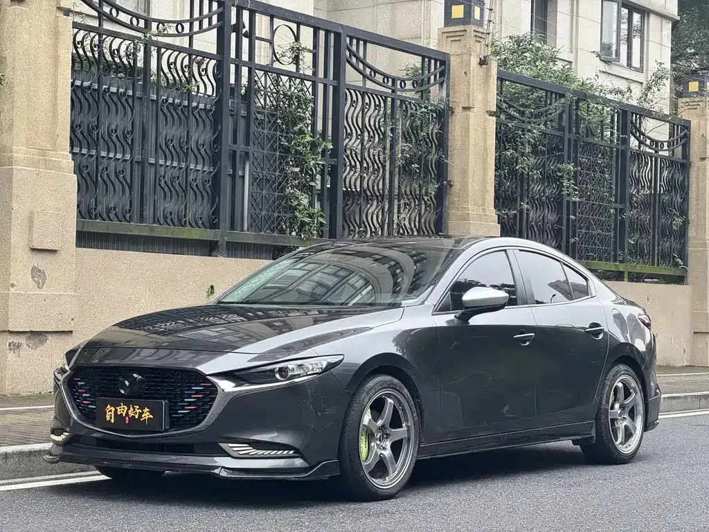 2022 Mazda 3 2.0L AT