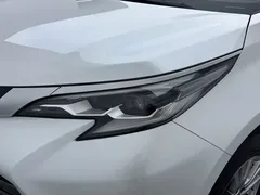 2021 Toyota Sienna 2.5L Hybrid Premium, белый — фото 9