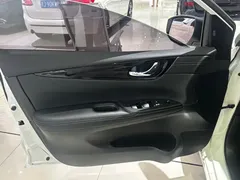 2021 Nissan Tiida 1.6L CVT, белый — фото 10