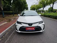 2021 Toyota Corolla 1.2T S-CVT Pioneer Plus, белый — фото 2