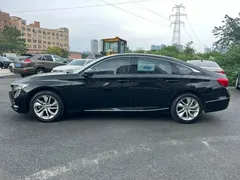 2021 Honda Accord 260TURBO Luxury Starry Sky Limited, чёрный — фото 4