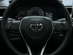 2021 Toyota Corolla 1.2T S-CVT Elite Plus, белый — фото 12