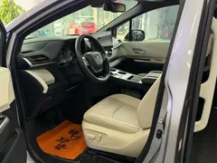 2021 Toyota Sienna 2.5L Hybrid Premium — фото 6