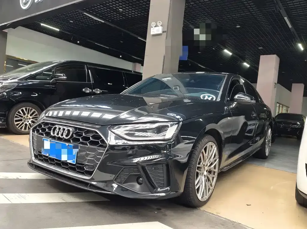 2022 Audi A4L 40 TFSI Fashion Dynamic