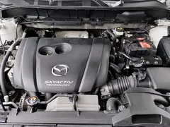 2021 Mazda CX-5 2.5L AT 2WD Black Knight, белый — фото 10