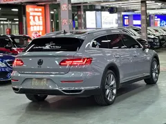 2021 Volkswagen CC 380TSI Shooting Brake — фото 7