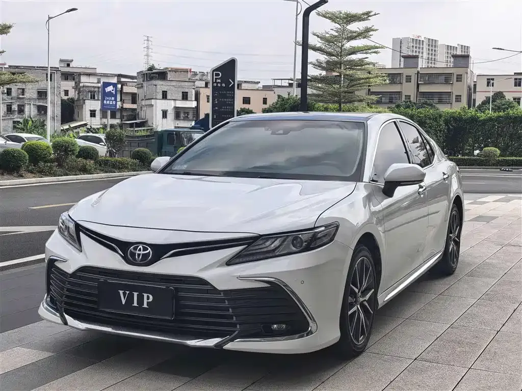 2023 Toyota Camry 2.5G Luxury