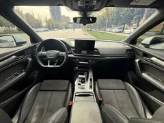 2022 Audi Q5L Sportback 40 TFSI Luxury, белый — фото 8