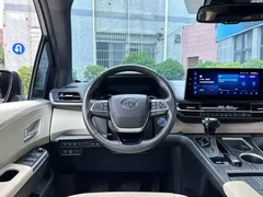 2021 Toyota Sienna 2.5L Hybrid Premium, чёрный — фото 4