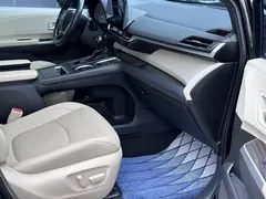 2021 Toyota Sienna 2.5L Hybrid Premium, чёрный — фото 14