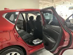 2021 Nissan Tiida 1.6L CVT — фото 13