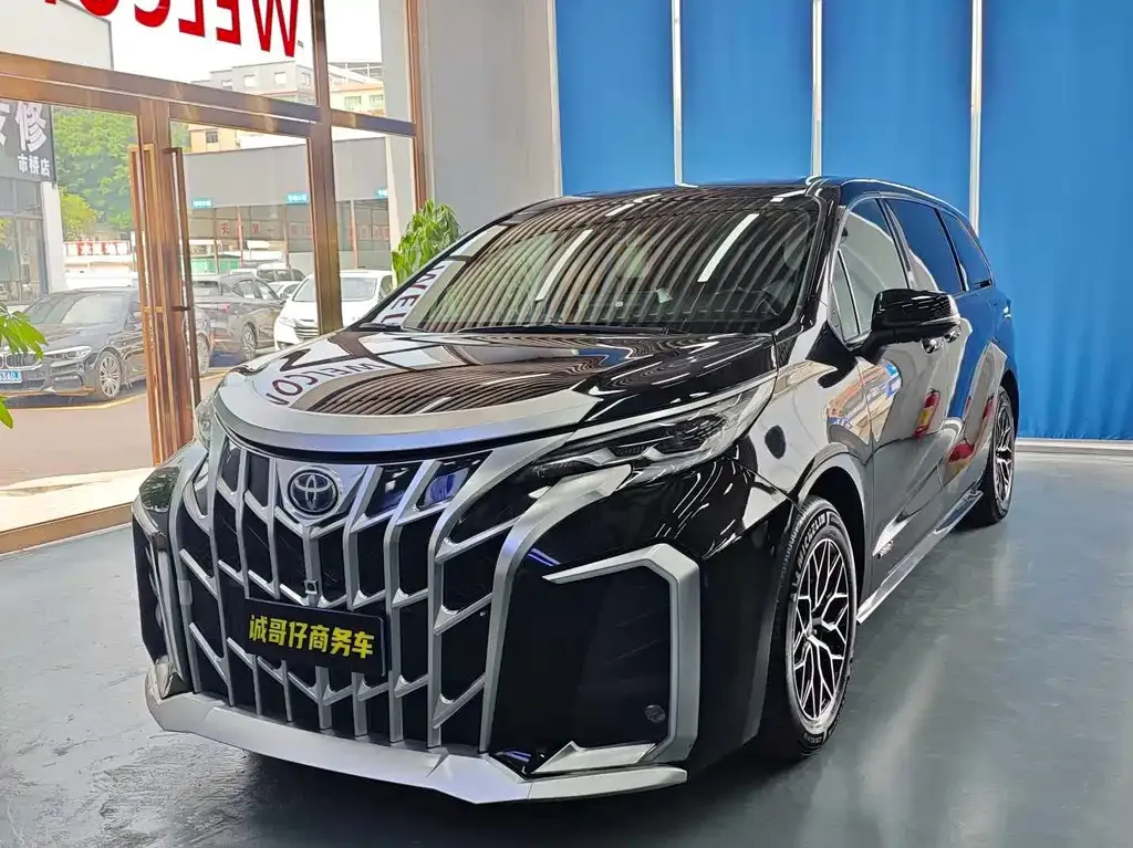 2023 Toyota Sienna 2.5L Hybrid Comfort