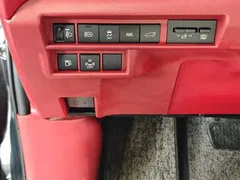 2023 Toyota Sienna 2.5L Hybrid Comfort, чёрный — фото 15