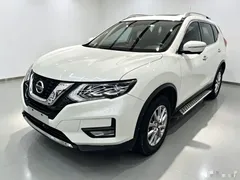 2022 Nissan X-Trail 2.0L 2WD Premium, белый — фото 1